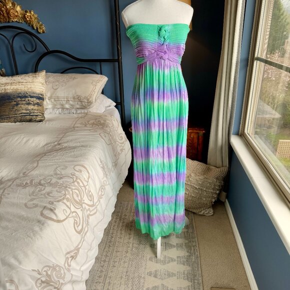 Aloha Royale Beachy Airy Summer Dress - Picture 1 of 12